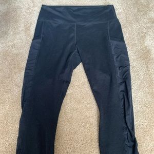 Fabletics Capri legging